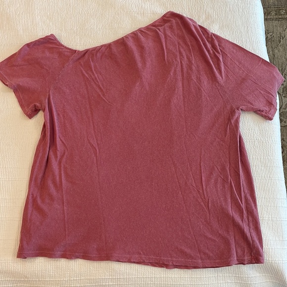 LA Made Sylvie Off the Shoulder Tee - Picture 7 of 10